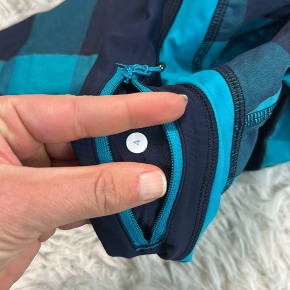 Lululemon Run Shorts - Picture 5 of 5